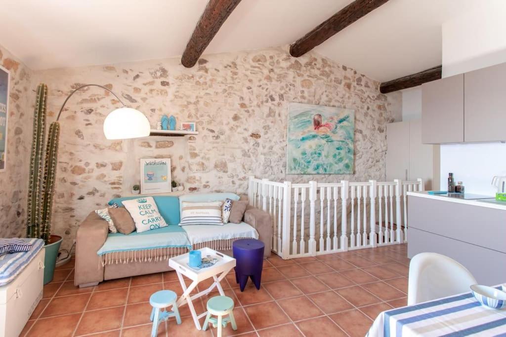 Appartement A9 - 1 Bdr Fantastic Sea View Remparts Old Antibes - Ac Extérieur photo